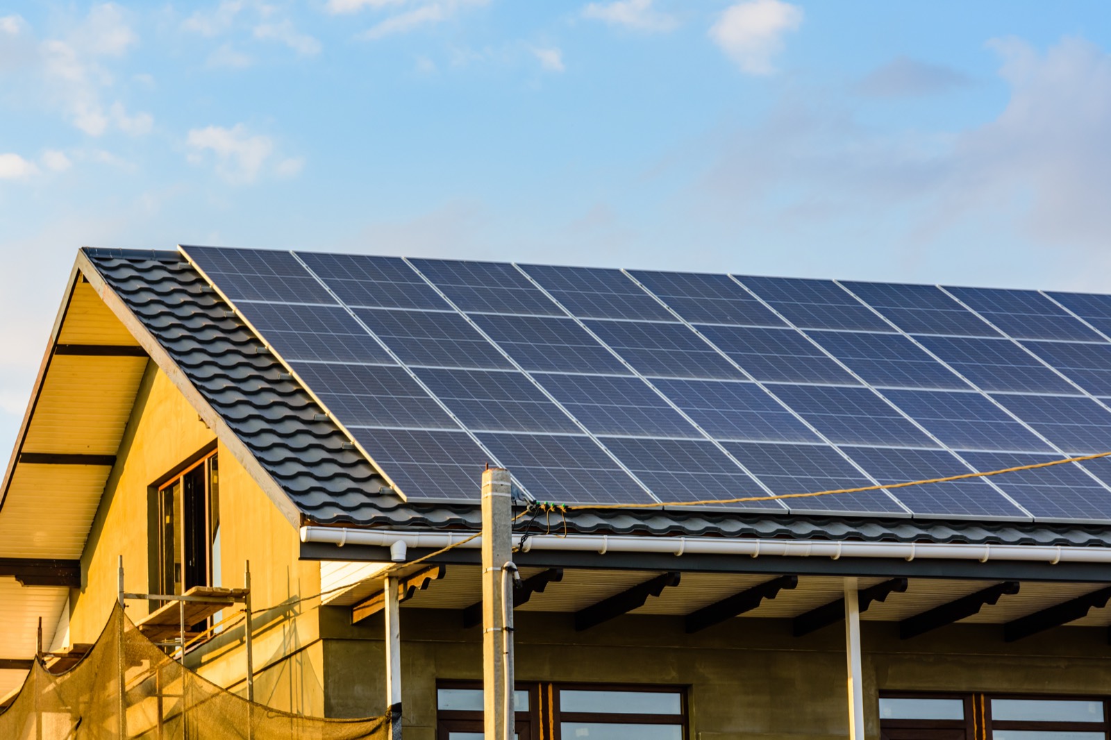 Selling a House With Solar Panels in Washington